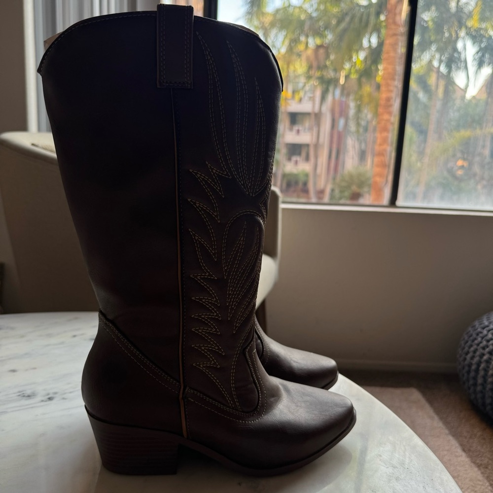 Cowboy boots 6.5 👢 cute cafe latte color 🤎 brand new, never worn - Picture 3 of 7